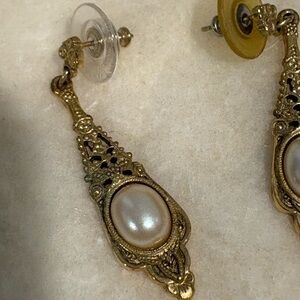 Elegant Gold and Pearl Drop Vintage Earrings